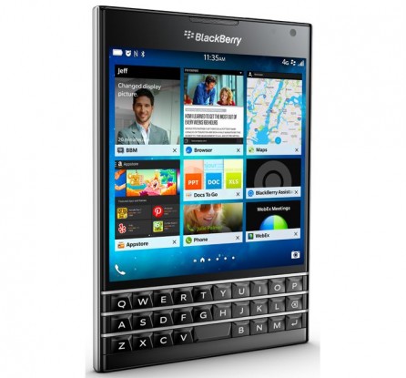 Blackberry Passport Lansmandan Önce 200.000 Sipariş Aldı
