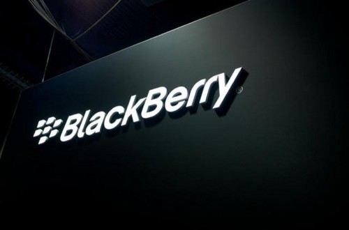 Blackberry Tam Dokunmatik Telefon Sunacak