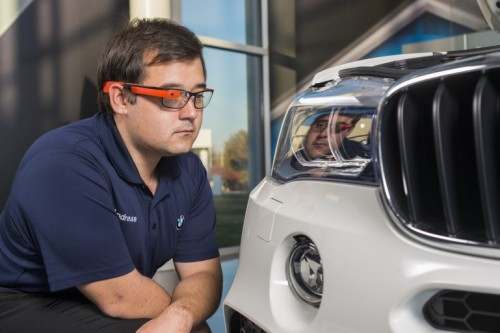 BMW Otomobil Fabrikalarında Google Glass Teknoloji Devrimi
