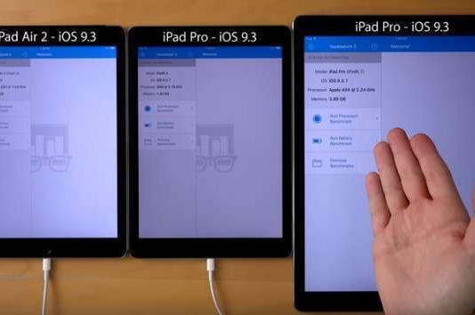 iPad Pro 9.7 ve İphone’un diğer 3 modeli aynı anda Derinlemesine İnceleme